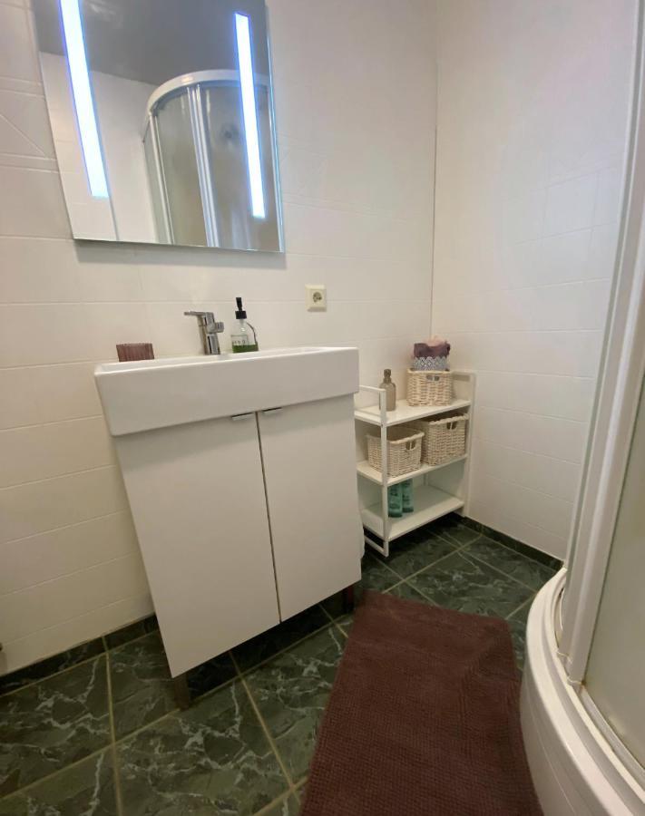 Hafnarstraeti 100, Downtown Apartment Ακουρέιρι Εξωτερικό φωτογραφία
